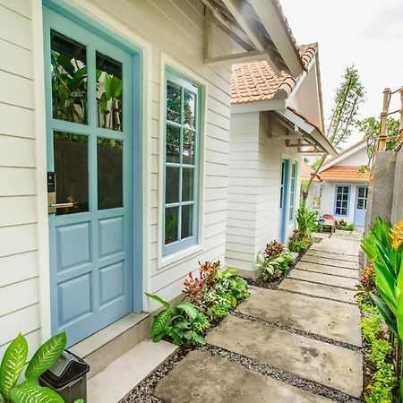 Angels Boutique Hostel Canggu Exterior foto